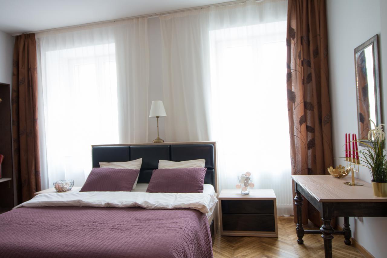 Poarta Schei Apartment Брашов Экстерьер фото